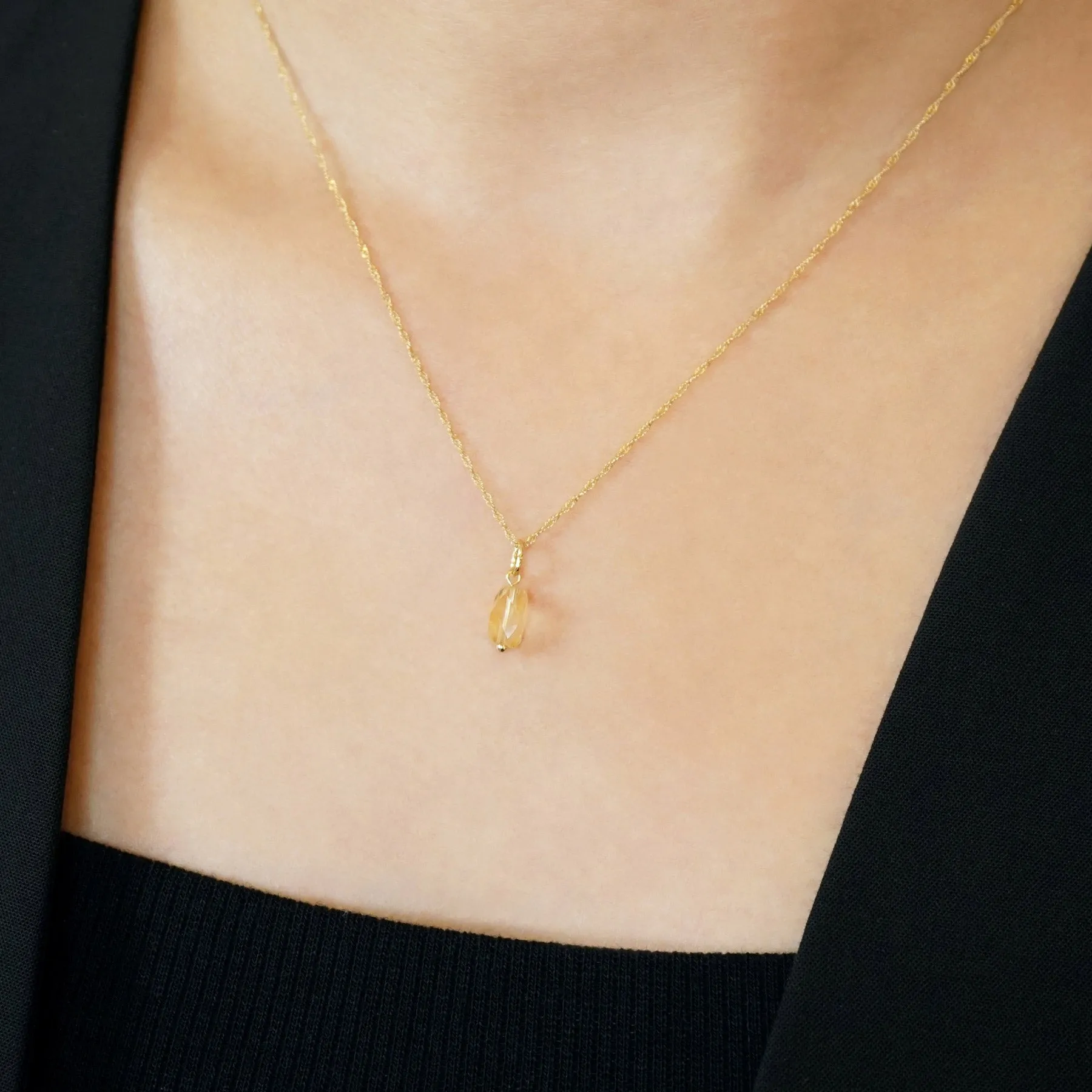 10K Citrine Polygon Shape Necklace Charm (Yellow Gold)