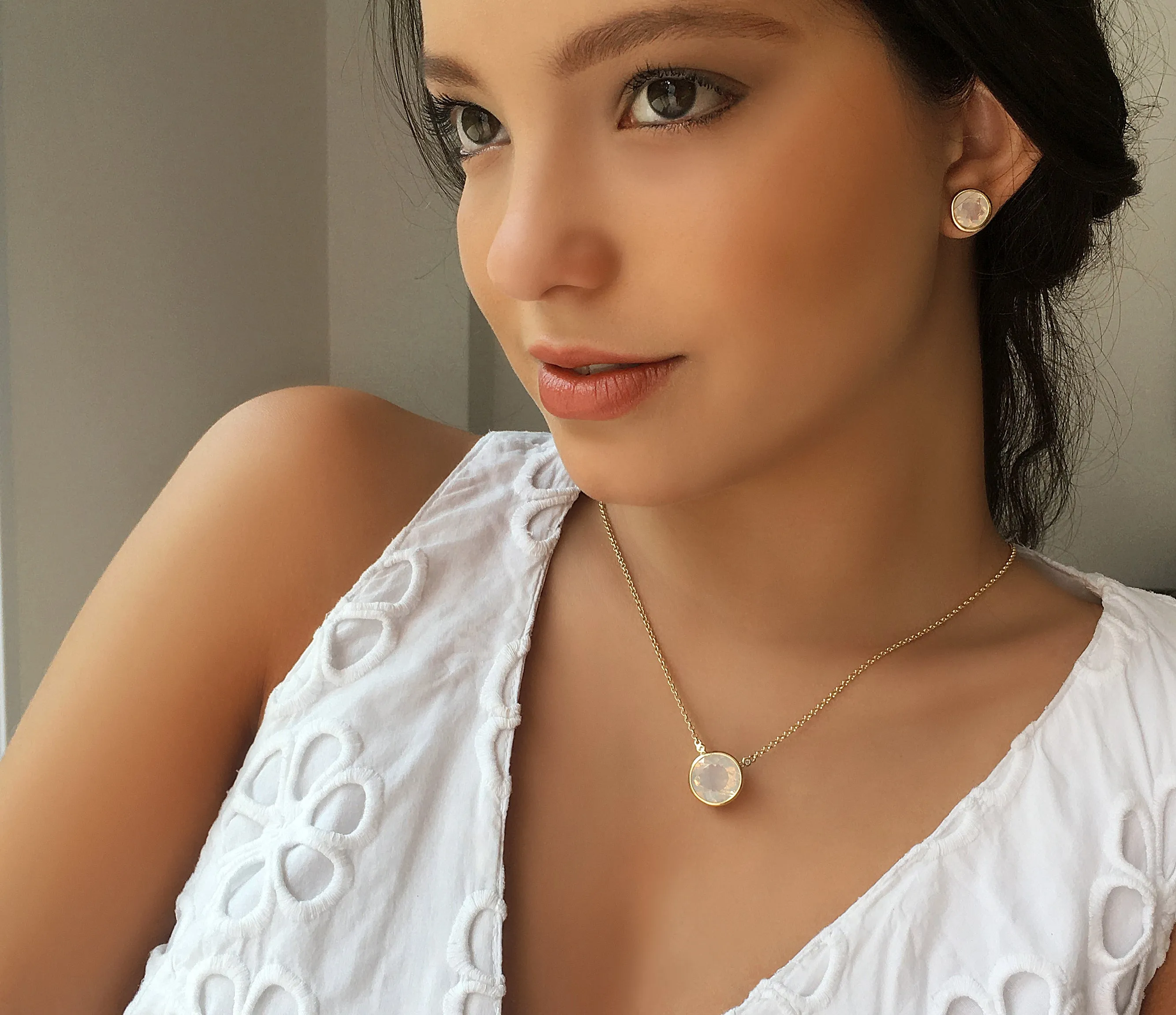 SIGNATURE Necklace (1287) - Olive Quartz / YG